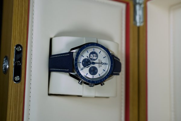 Speedmaster Azul Couro